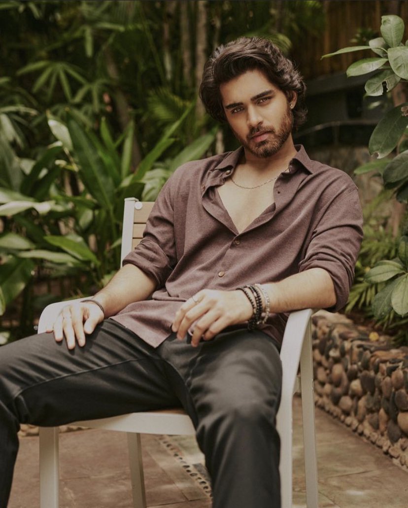 రోషన్ మేక నటించిన ఛాంపియన్-Champion సినిమా కథ  , సాంగ్స్, కలెక్షన్స్ మరియు రివ్యూ